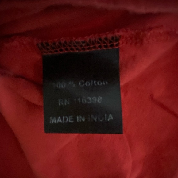 Never Sleep by Rogues Gallery Red Moose 🫎 Tee Short Size Woman’s Medium - Picture 4 of 5